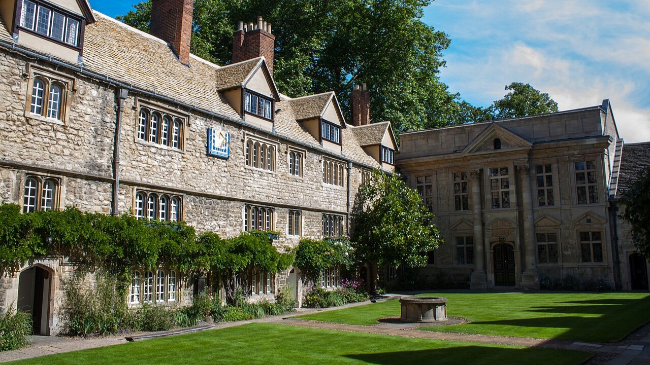 St Edmund Hall college