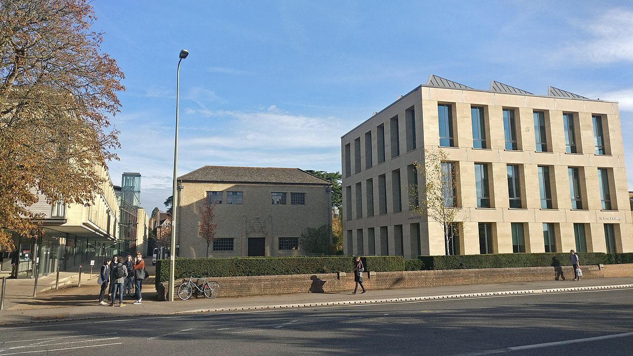 St Anne's College college