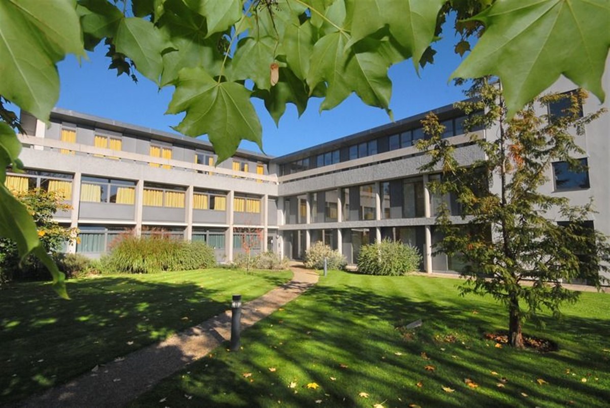 Wolfson College college