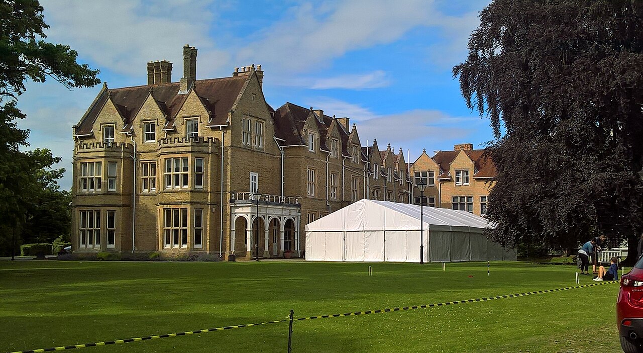 St Hilda's College college