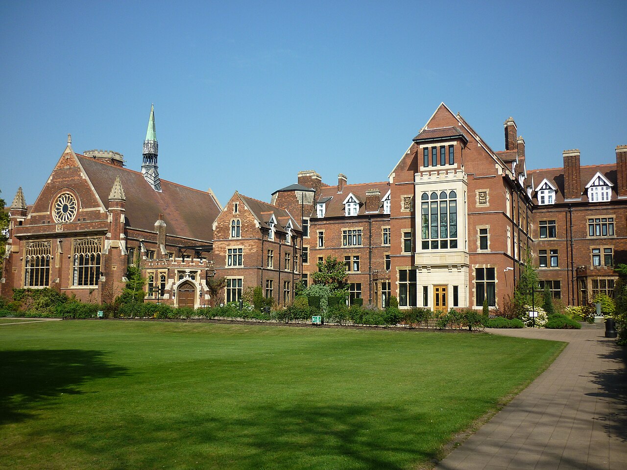 Homerton College college