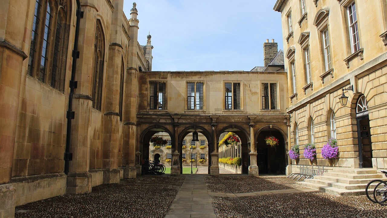Peterhouse college